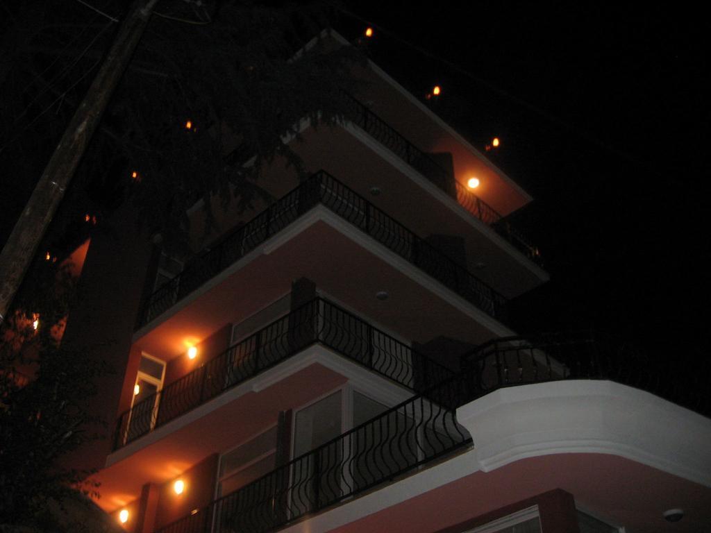 Villa Eros Apartments 2 ストルガ エクステリア 写真