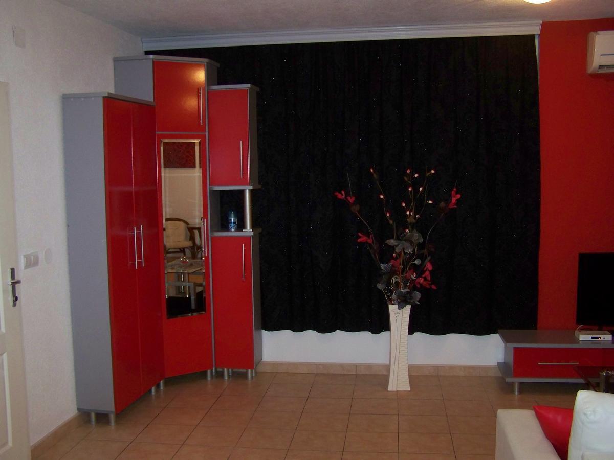 Villa Eros Apartments 2 ストルガ エクステリア 写真